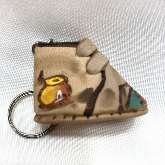Leather Shoe Keychain From Peru, Hand painted, Hard To Find Item 1.5"L x1"H - Picture 5 of 9